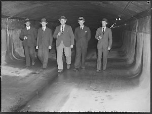 New sewer series, 13 February 1940 / photographs by Ale...