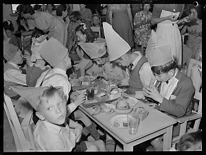 Xmas party at Spastic Centre Mosman, December 1946 / ph...