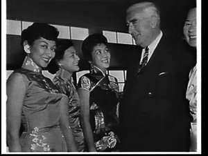 Prime Minister R.G. Menzies opens the new Qantas buildi...