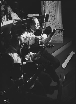 Job no. 2247: Jim Gussie’s Dance Band in rehearsal, ca. 1949 / photographs by Max Dupain