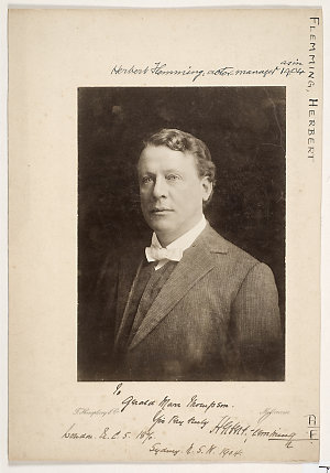Herbert Flemming, actor-manager, 1904 / T. Humphrey & C...