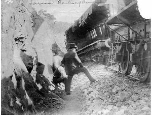 Tarana railway accident, 1892 / Beavis Bros. photo.