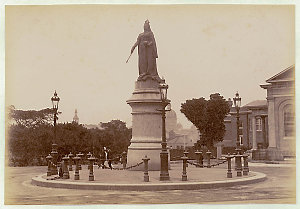 Queen Victoria's statue, Sydney