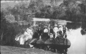 Picnic after hare drive - Upper Brogo, NSW