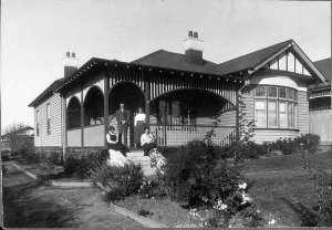 Group photograph - Hawthorn, VIC