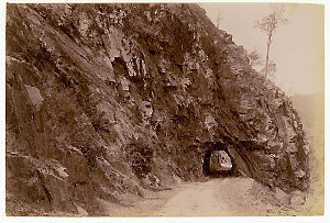 Tunnel, Grafton Glen Innes Rd.