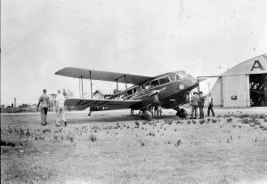 DH-84 Dragon aeroplane, mail plane on Perth-Adelaide ru...