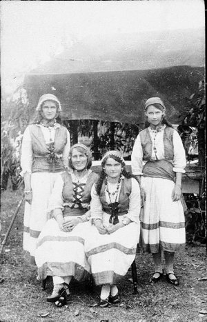 Girls dressed in gypsy costume for fund raising during ...