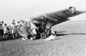 Crash of Puss Moth aeroplane VH-UUG - Probably Cunnamul...