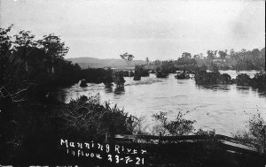 Manning River in flood - Wingham, NSW