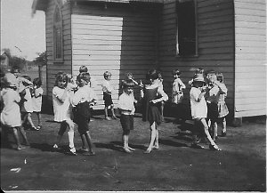 School children performing a dance - Barellan, NSW