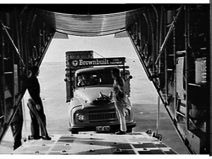 Truckload of Brownbuilt compactus being loaded at Richm...