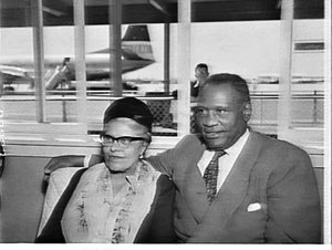 Paul Robeson and his wife arrive, Mascot