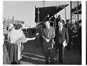 NSW Governor Woodward and Mayor Jensen visit the Sydney...