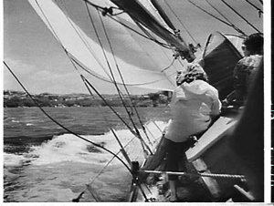 Preparations for the 1959 Sydney-Hobart Yacht Race