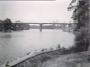 Bridge over Williams River