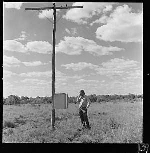 File 48: Telephone - outback, [1940s-1950s] / photograp...