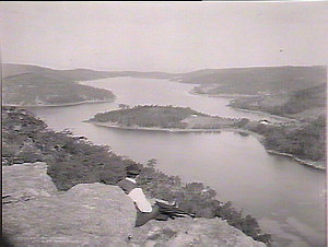 Panorama of Lovetts Bay (Mr Dyer in foreground)