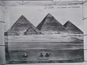 Vue generale des pyramides, le Caire