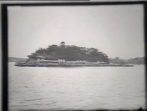 Naval guns on Clarke Island WW2