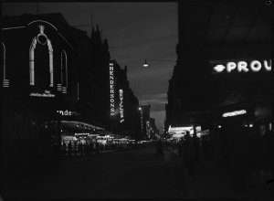 File 11: Night shots, cnr. Pitt & Market, [1930s-1940s]...