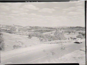 Approaching Carcoar from east, State Highway 6
