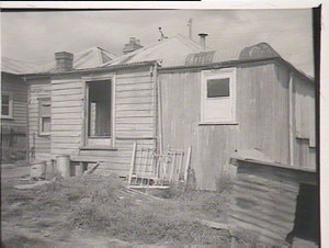 Blacktown District, view of dilapidated house
