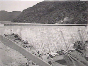 Hydro, Burrinjuck Dam