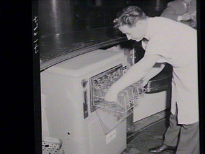 Beer glass washing machine at City Tattersalls Club