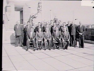 Interstate conference delegates on roof of A.P.A. Build...