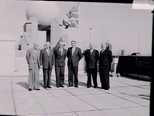 Interstate conference delegates on roof of A.P.A. Build...