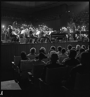 File 10: 2CH concert at Opera House, November 1973 / ph...