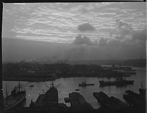 File 03: Sunset from studio, Darling Harbour, 1950s / p...