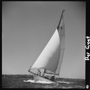 File 03: Pyr [Peer] Gynt, with spinnaker up, [1947-1950...