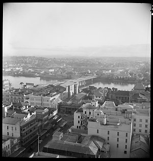 File 18: View from city hall tower, Brisbane, [ca 1943-...