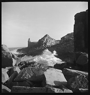 File 50: Bombo S.C. [South Coast, ca 1939] / photograph...