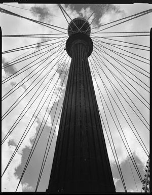 File 06: Centrepoint Tower, April 1979 / photographed b...