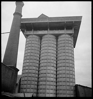 File 42: Silos, 1930s / photographed by Max Dupain