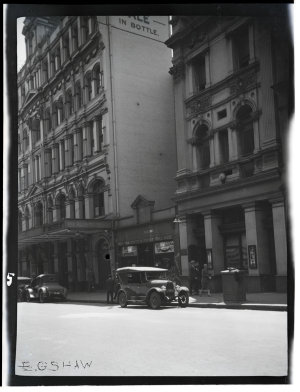 Item 44 : Market Street, 1923 / photographer E.G. Shaw