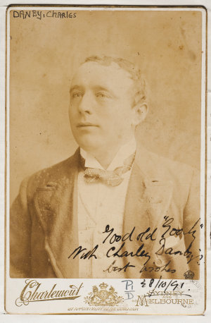 Charles Danby, English actor - portrait, 1891 / Charlem...
