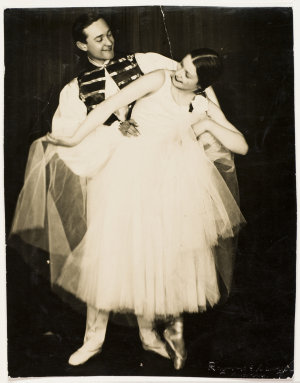 Martin Rubinstein & Victoria Forest, Sydney, ca. 1940