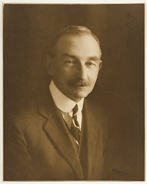 Austin Thomas Anderson, 1927 / photograph by May Moore
