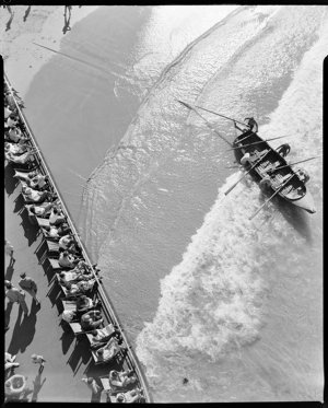 File 02: Manly - surf boat, [1940s] / photographed by M...
