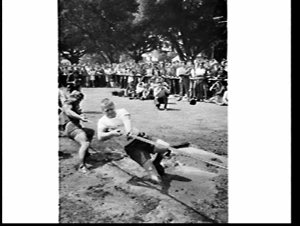 Wharf labourers (wharfies) versus university students t...