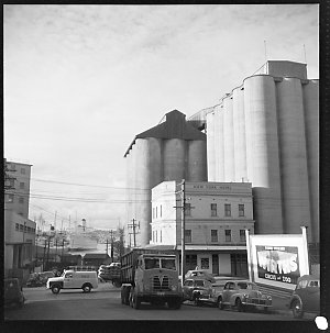 File 01: Pyrmont power station, March 1954 / photograph...