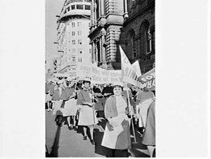 Nurses march and protest meeting, Sydney Town Hall