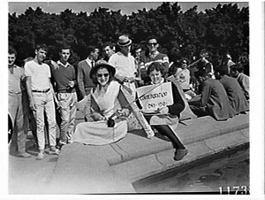 Sydney University Commem (Commemoration) Day, 1961