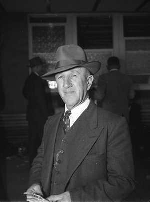 Trainer Maurice McCarten at a Sydney race meeting