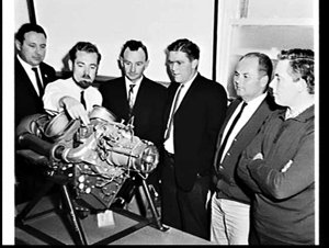 Technical class discusses a jet aeroplane engine at Haw...