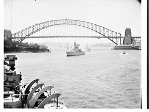 Arrival of a fleet of six Royal Navy ships, Sydney Harb...